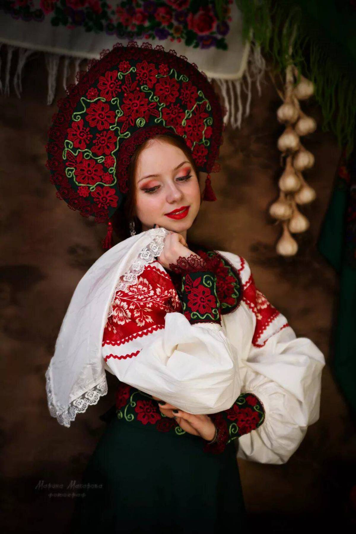 Women in Slavic costumes underwear in Quebec