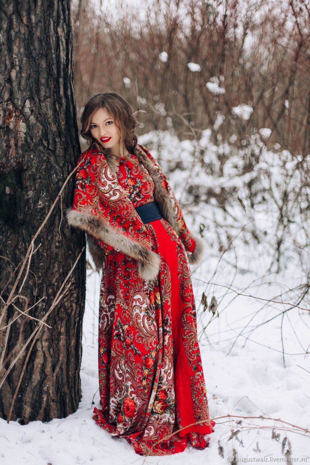 Photo Girls in Slavic costumes in Quebec